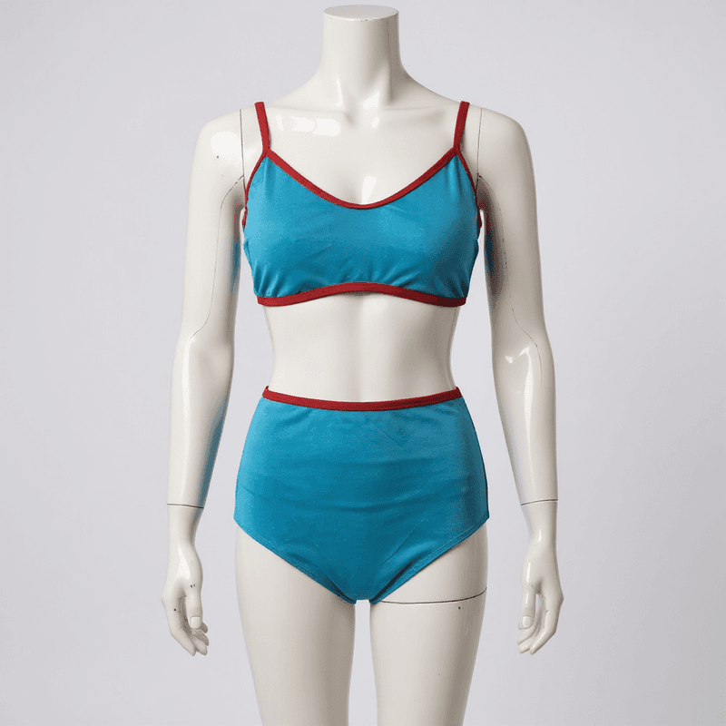 Elegante conjunto de bikini de dos piezas en colores azul turquesa y rojo, con un top de tirantes...